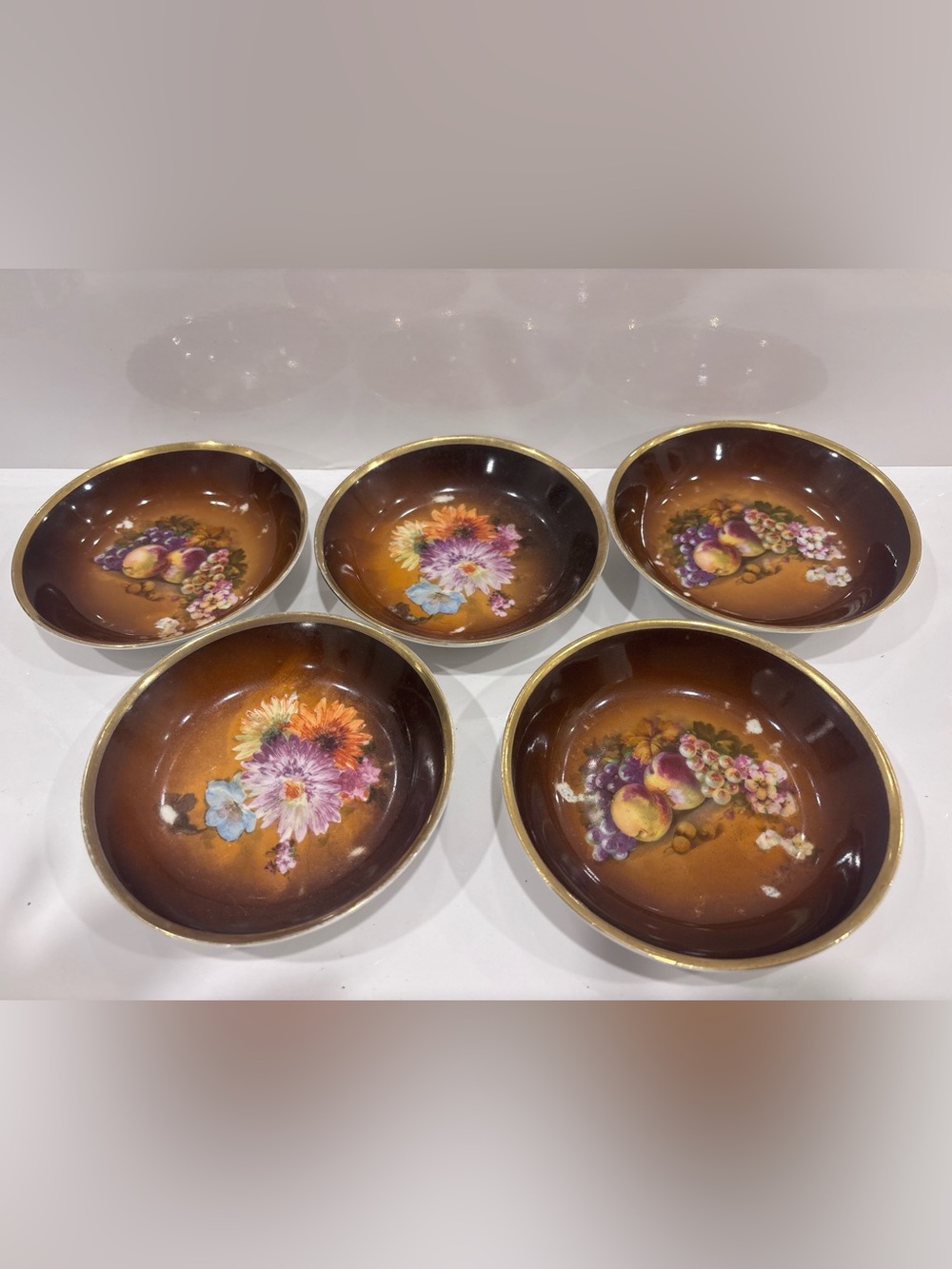 Vintage H&C Bavaria Germany porcelain berry dessert bowls set of 5 gold trim